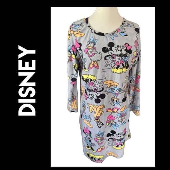 Disney Long Sleeve Gray Pajama Shirt Size Large - Picture 1 of 8